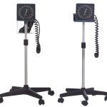 Pressure Meter Aneroid on mobile Stand (Telestand)